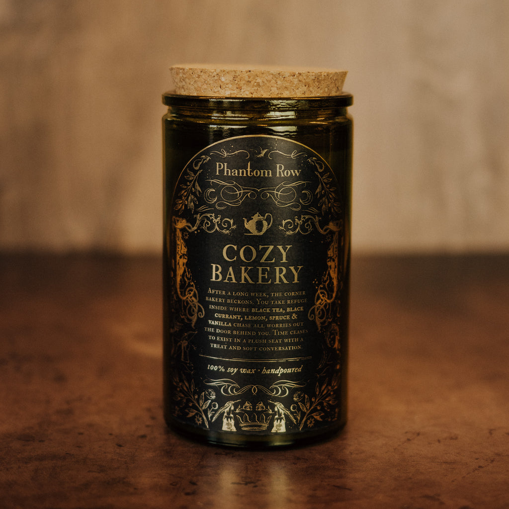 Cozy Bakery | 100% Soy candle with a vintage & gothic aesthetic ...